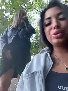 Stripchat Watch Live Sex Cams of RuslanaXX