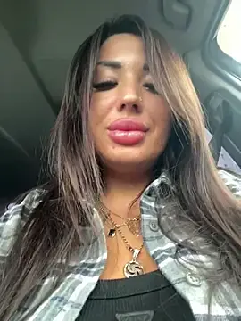 Stripchat Sex Cam of RuslanaXX