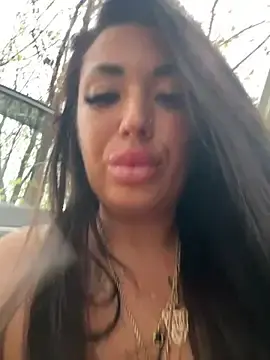 Stripchat Live Sex Cam of RuslanaXX
