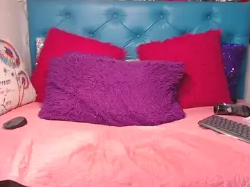 Stripchat Free Live Porn of SARAWILLS
