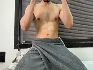 Stripchat Watch Live Sex Cams of greenpy