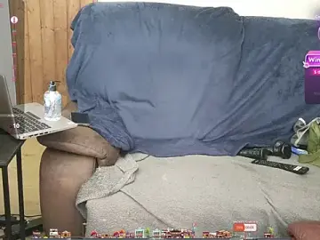Stripchat Best live sex cam show of rob2810
