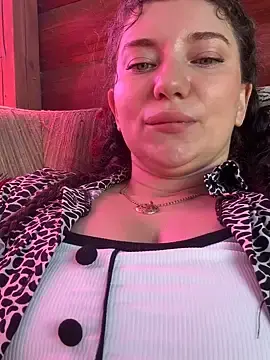 Stripchat Nude Webcam of MooonReal