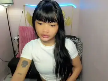 Stripchat Live Sex Cam of Pretty_jamaica