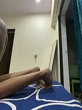 Stripchat Watch Live Sex Cams of Cute_Zaina