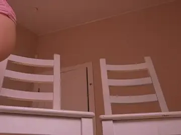 Stripchat Free Live Porn of Miablueye