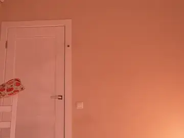Stripchat Free Porn Cam of Miablueye
