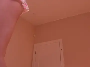 Stripchat Free Porn Cam of Miablueye