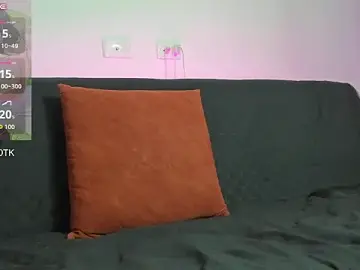 Stripchat Live Porn of selfsuckqueen_