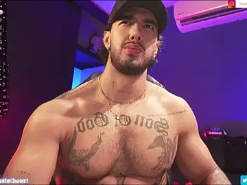 Stripchat Live Sex Cam of JACOB_MARTINS