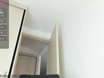 Stripchat Live Sex Cam of Madison_Medina