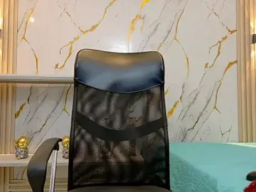 Stripchat Free Porn Cam of Max_silver_