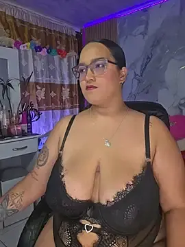 Stripchat Watch Live Sex Cams of Teffy__xxx