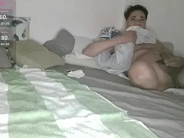 Stripchat Live Sex Cam of canarito18