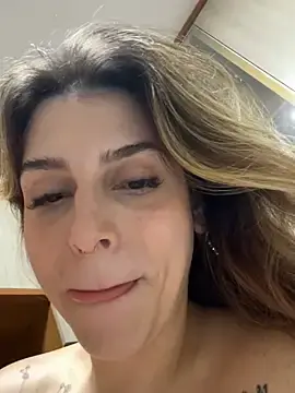 Stripchat Free Live Porn of BarbieHotBrazil