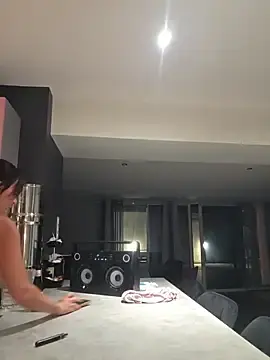 Stripchat Live Sex Cam of JuneLaFrenchie