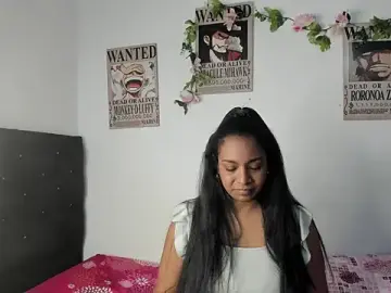 Stripchat Nude Webcam of Skylar_Walker