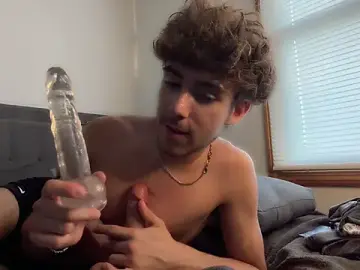 Stripchat Free Live Porn of smaiib0y