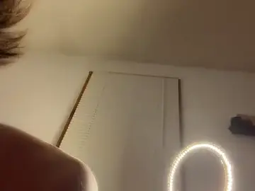 Stripchat Sex Chat of smaiib0y