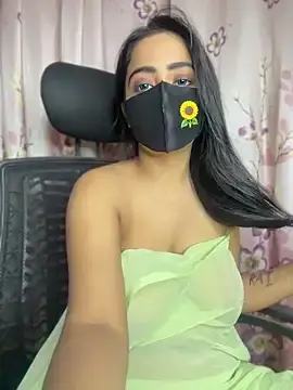 Stripchat Live Porn of Naughty_Queen49