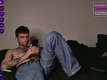 Stripchat Sex Cam of JackDesFeux