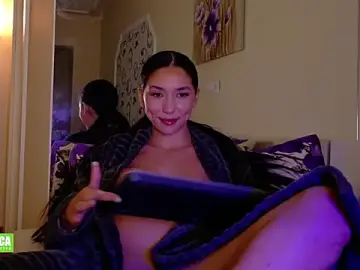 Stripchat Live Sex Cam of Mia_yuko