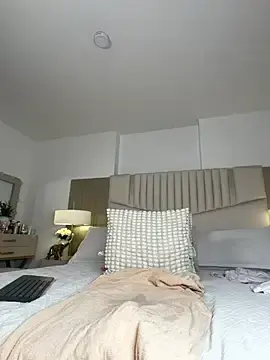 Stripchat Live Porn of _laura_02