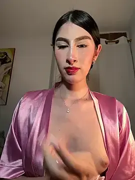 Stripchat Free Porn Cam of valeria_gonzales_