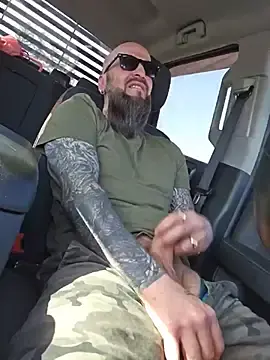 Stripchat Best live sex cam show of Beardedtattood