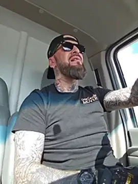 Stripchat Best Webcam of Beardedtattood