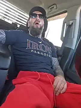 Stripchat Sex Chat of Beardedtattood