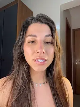 Stripchat Live Porn of Carolini09