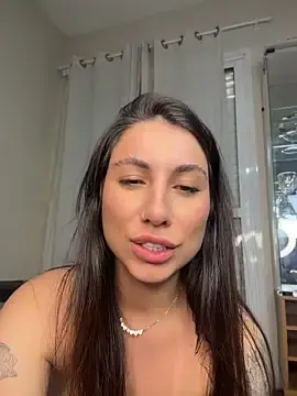 Stripchat Nude Webcam of Carolini09
