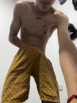 Stripchat Free Porn Cam of Kairox7