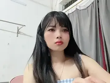 Stripchat Live Sex Cam of Mitlc18