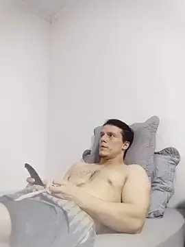 Stripchat Live Porn of RAFAELQUINTEROSCAVALHEI