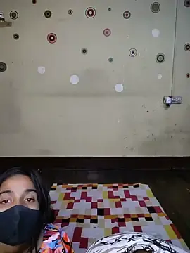 Stripchat Nude Webcam of Desi_Fox1