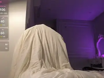Stripchat Best Webcam of fresh_b1ood
