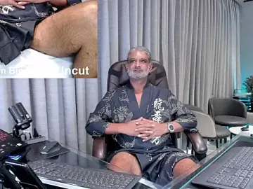 Stripchat Best live sex cam show of OnlineBossUK