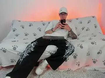 Stripchat Adult Webcam of Vlad__night