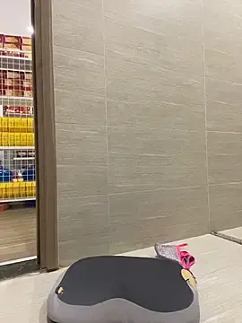 Stripchat Private Sex Chat of Sneaky_Cumshoot