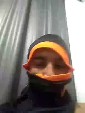 Stripchat Free Porn Cam of crookeddickbr