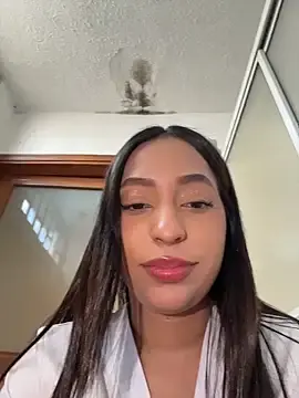 Stripchat Sex Chat of MiaCamille_