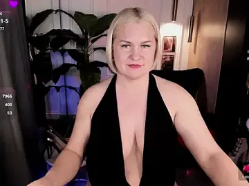 Stripchat Watch Live Sex Cams of YolandaKiss