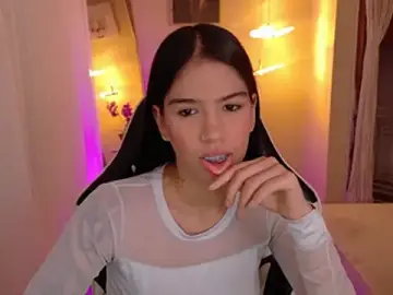 Stripchat Free Porn Cam of valeria-duarte