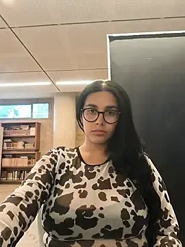 Stripchat Adult Webcam of Annya-sweet