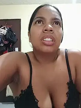 Stripchat Live Sex of Cloee_hills1