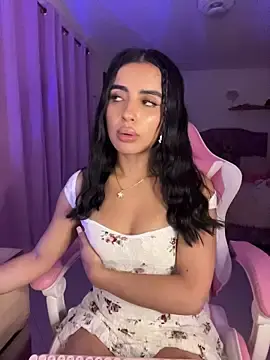 Stripchat Adult Webcam of Emily-14