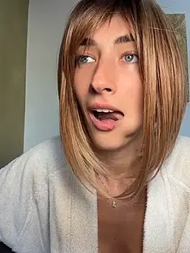 Stripchat Free Porn Cam of SugarLily24