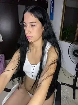Stripchat Adult Video Chat of aurorarusso1